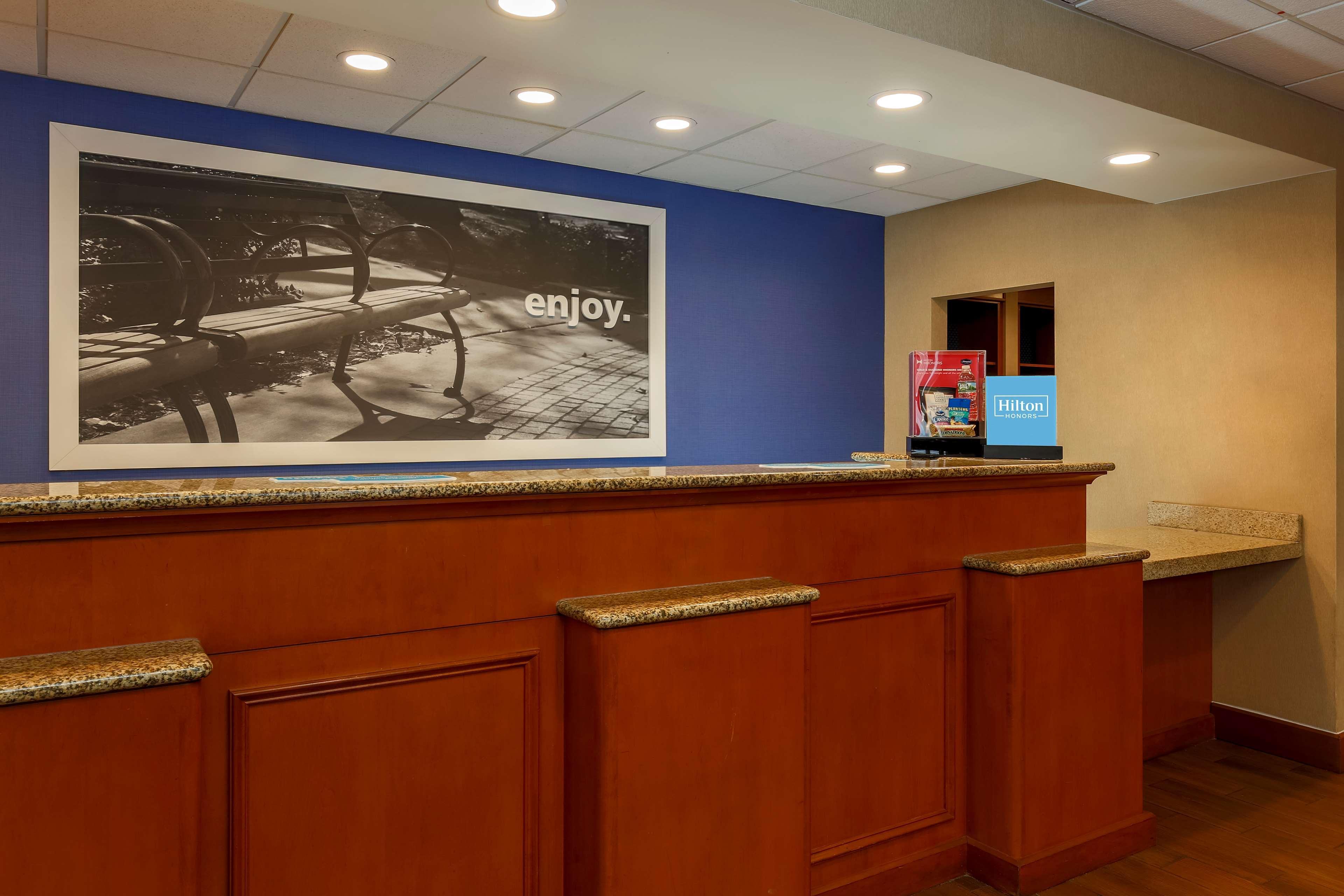 Hampton Inn & Suites West Haven Eksteriør bilde