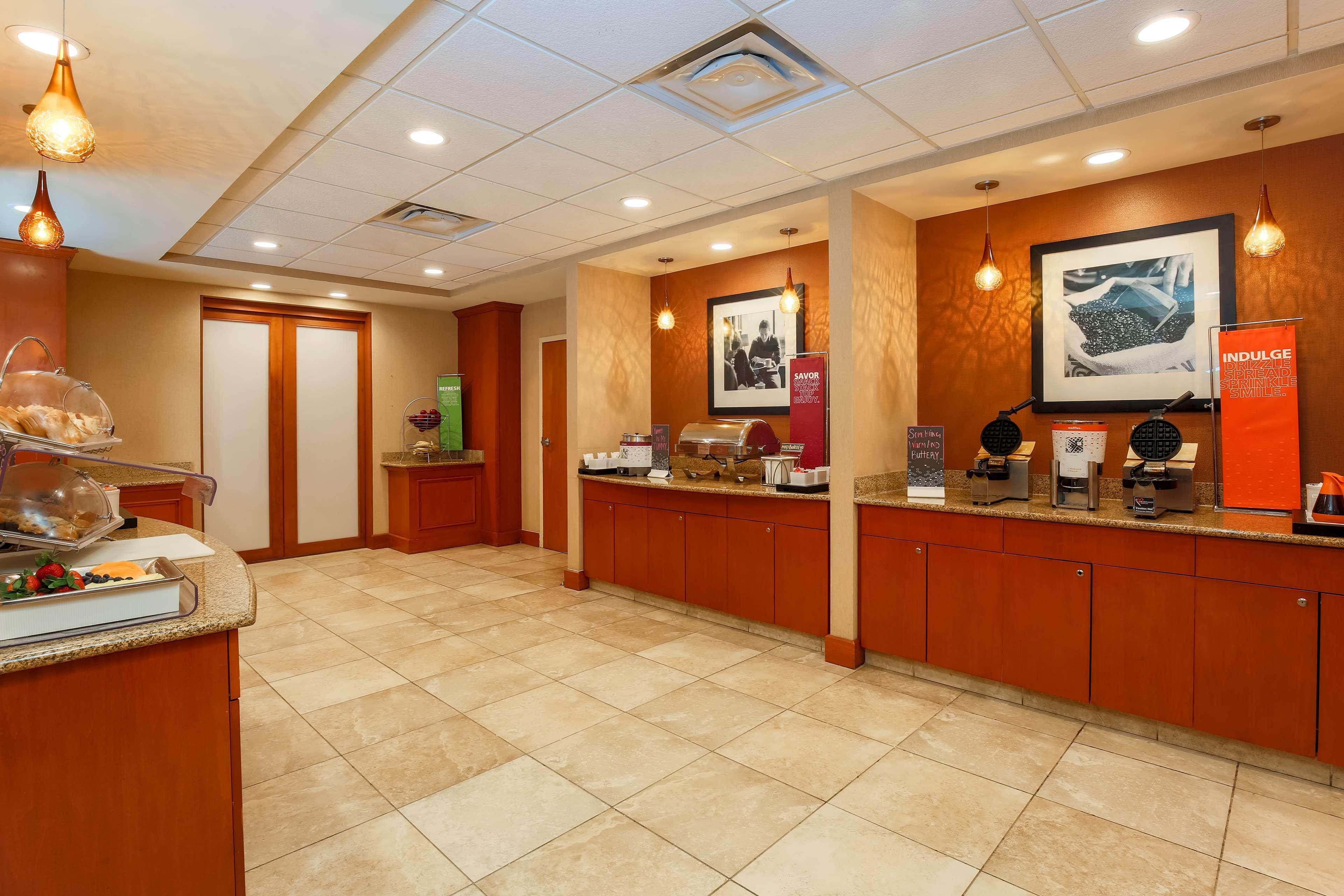 Hampton Inn & Suites West Haven Eksteriør bilde