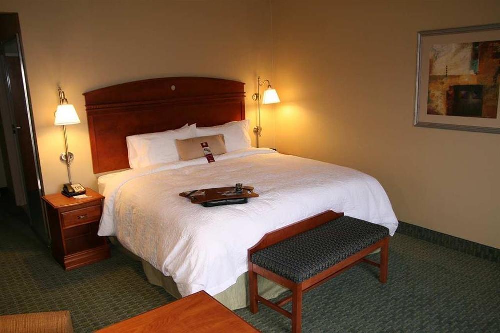 Hampton Inn & Suites West Haven Rom bilde